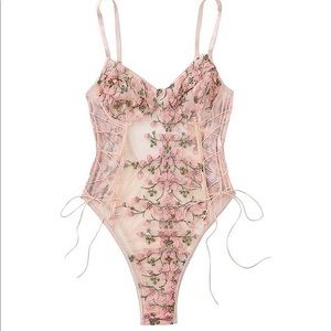 Lace up teddy - embroidered detail